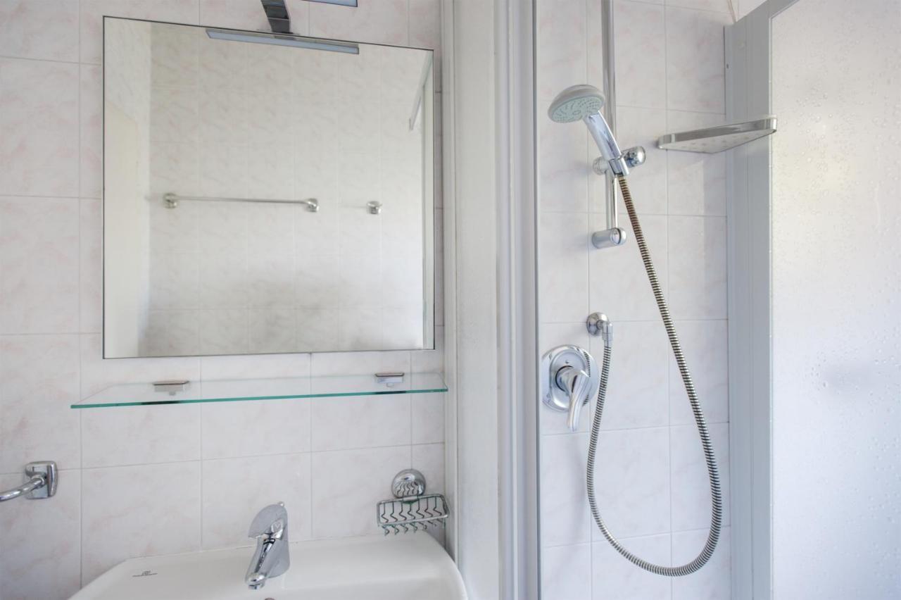 Casa Doppia Apartment Torbole Sul Garda Luaran gambar
